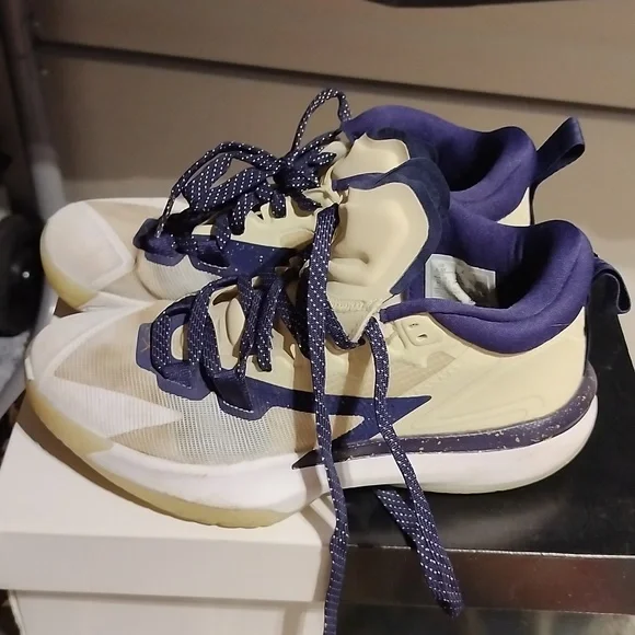 Kid's Zion 1 Sneakers - Picture 2 of 6